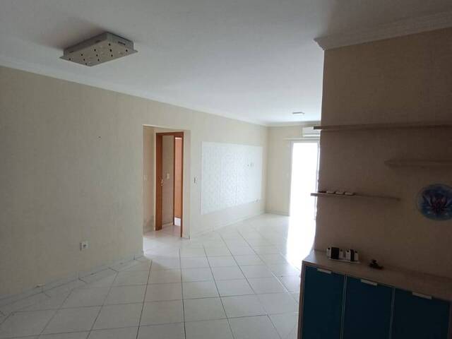 #580 - Apartamento para Venda em Praia Grande - SP